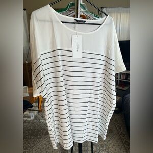 BloomChic White Boat Neck Short Cuffed Sleeve Blouse